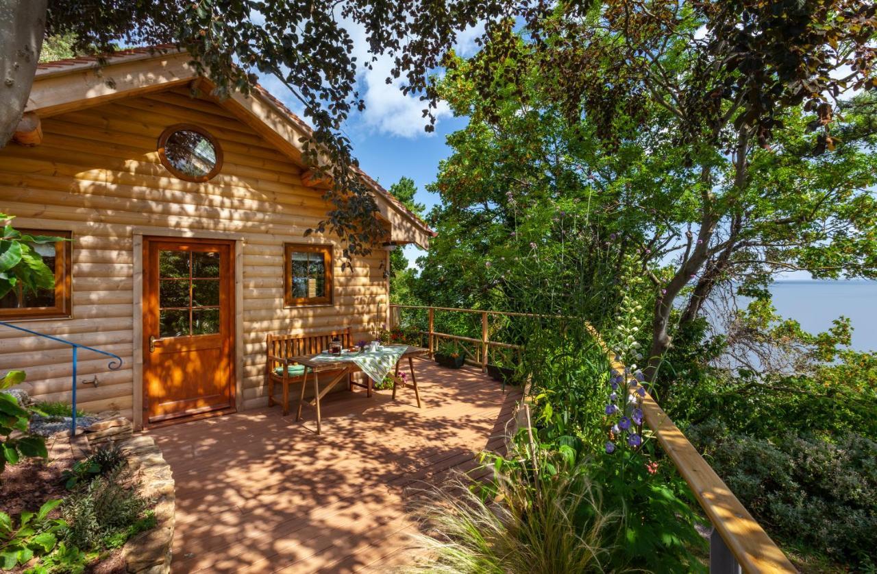 Porthole Log Cabin Minehead Exteriér fotografie